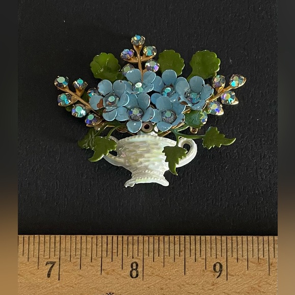 Vintage Blue Flower Basket Brooch Enamel and AB Rhinestones - Picture 2 of 4